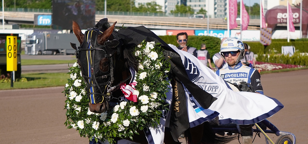 Eric the eel tjusade storpublik solvalla